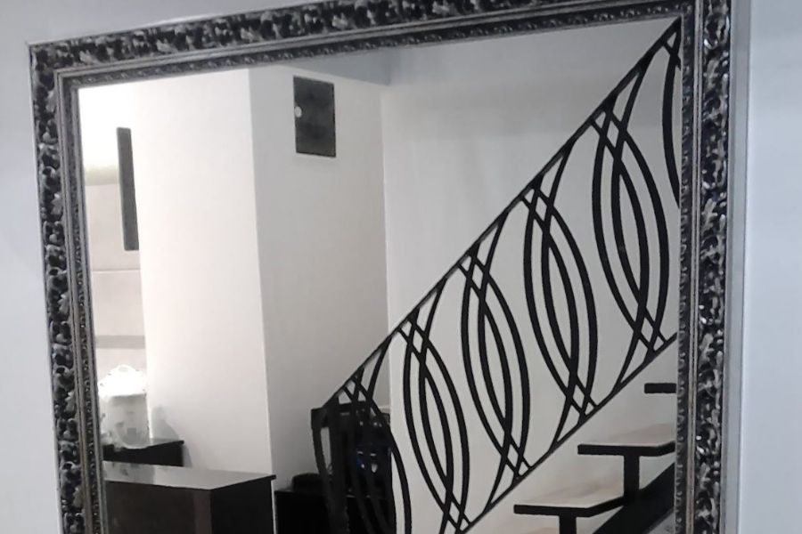 Staklorezac Bogdanović Zvezdara – Uramljivanje, staklo